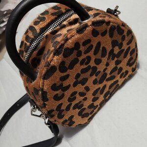 STRADIVARIUS LEOPARD PRINT CROSSBODY BAG